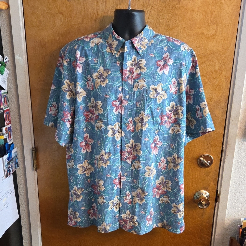 Limited Issue Reyn Spooner Classic Banzai Biscus Hawaiian Button Shirt Size XL